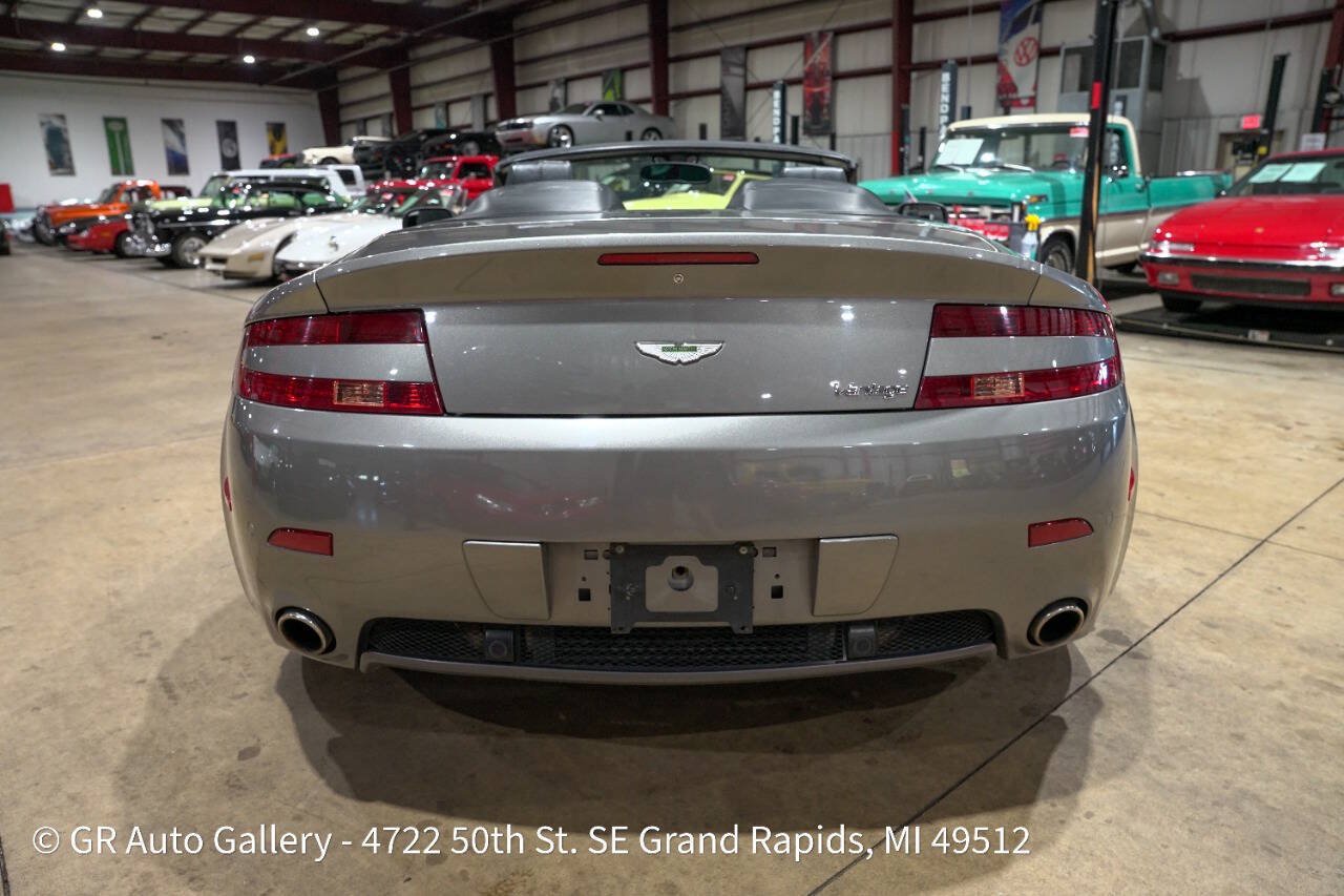 Used 2007 Aston Martin V8 Vantage Roadster RWD image 7
