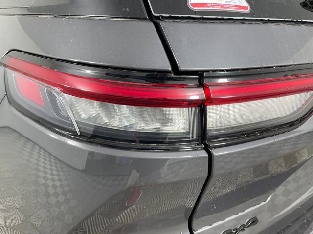 New 2025 Jeep Grand Cherokee Altitude image 17