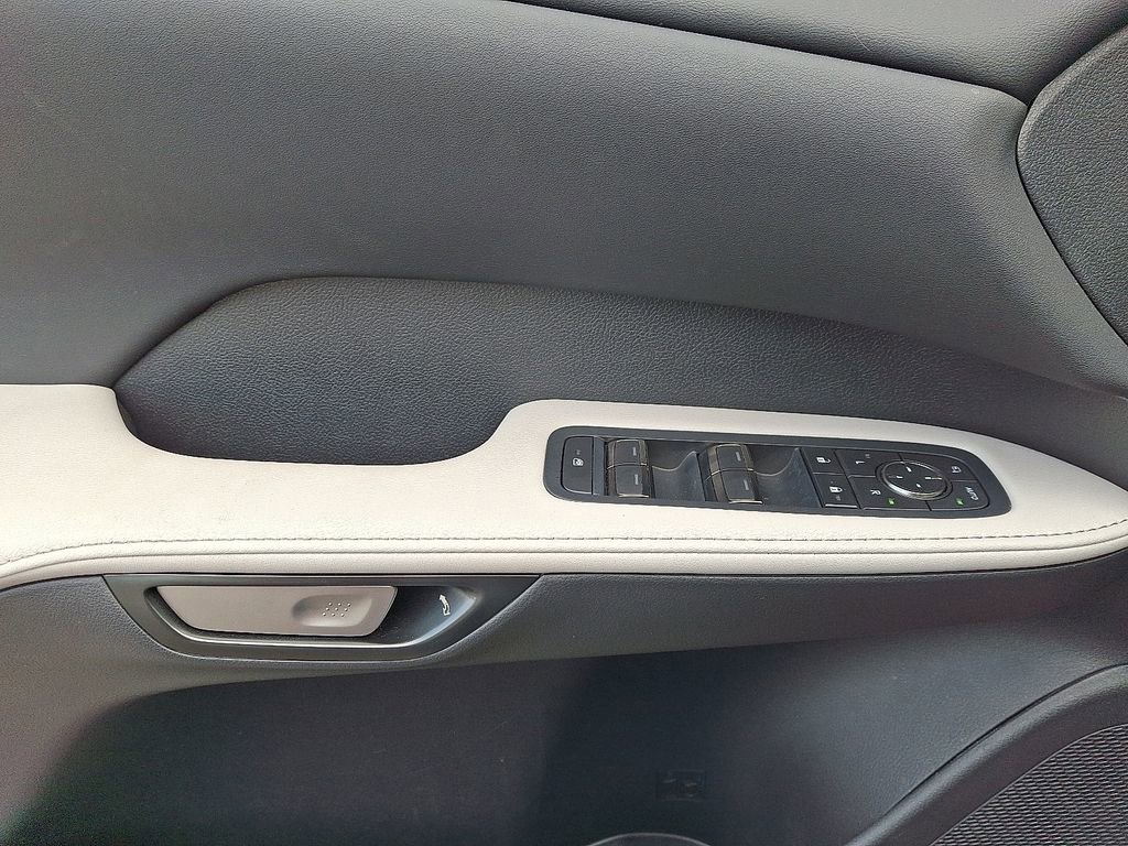 Used 2025 Lexus RX 350 Premium w/ Accessory Package (Z1) AWD/4WD image 13
