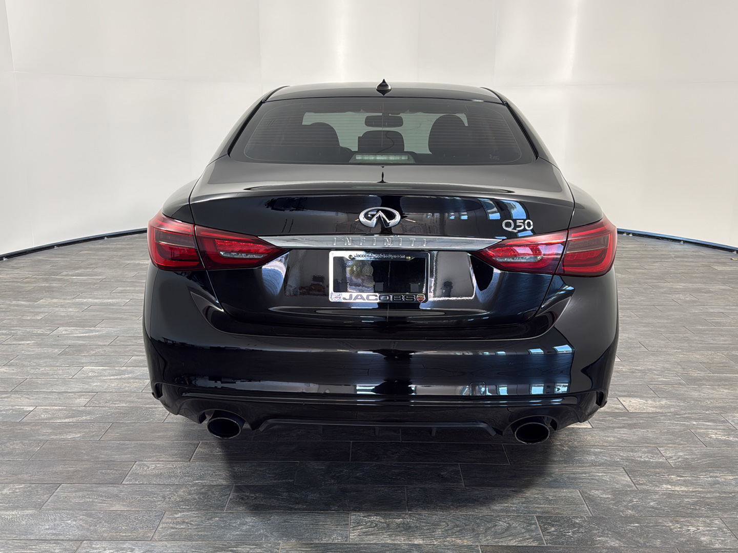 Used 2019 INFINITI Q50 Luxe image 12