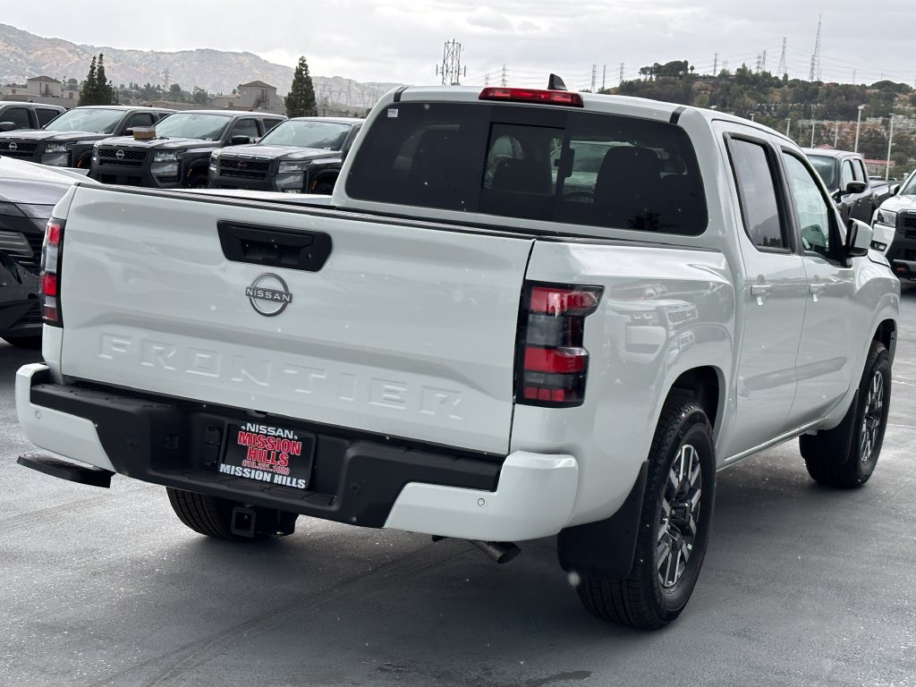 New 2026 Nissan Frontier SV w/ Tow Package RWD image 6