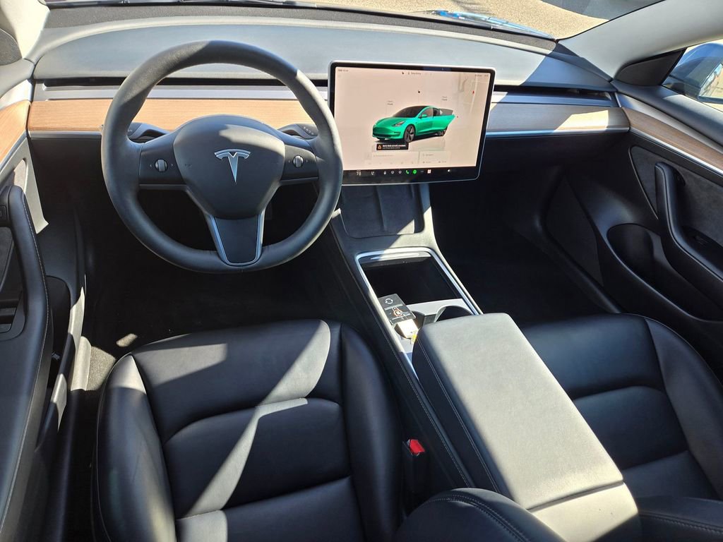 Used 2023 Tesla Model 3 Standard Range image 7