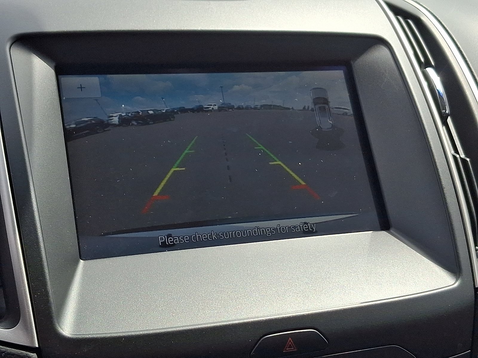 Used 2020 Ford Edge SEL w/ Convenience Package AWD/4WD image 19
