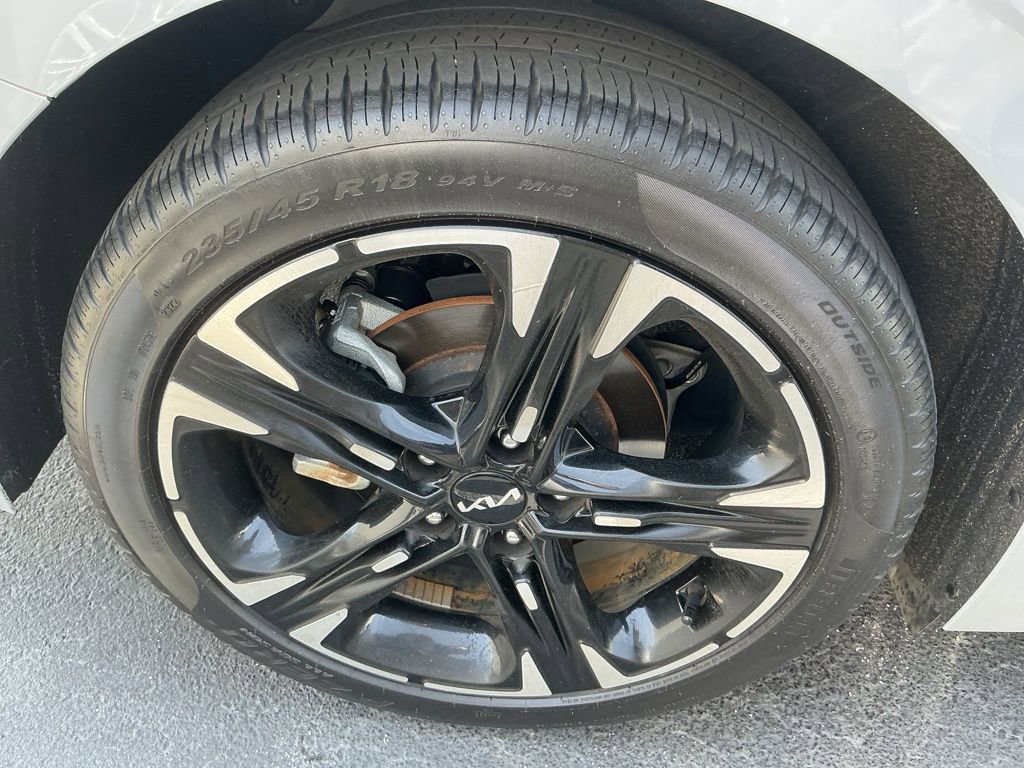 Used 2023 Kia K5 GT-Line w/ GT-Line Premium Package image 12