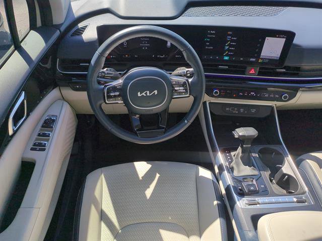 Used 2025 Kia Carnival SX Prestige image 90