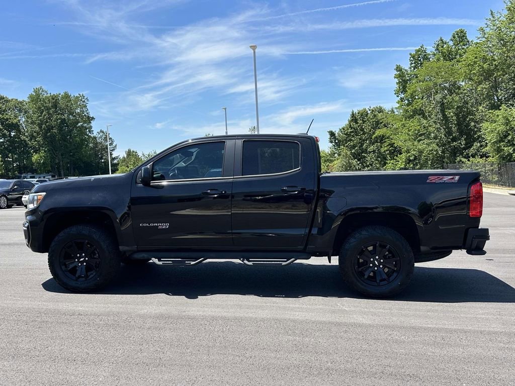Used 2021 Chevrolet Colorado Z71 w/ Safety Package AWD/4WD image 23