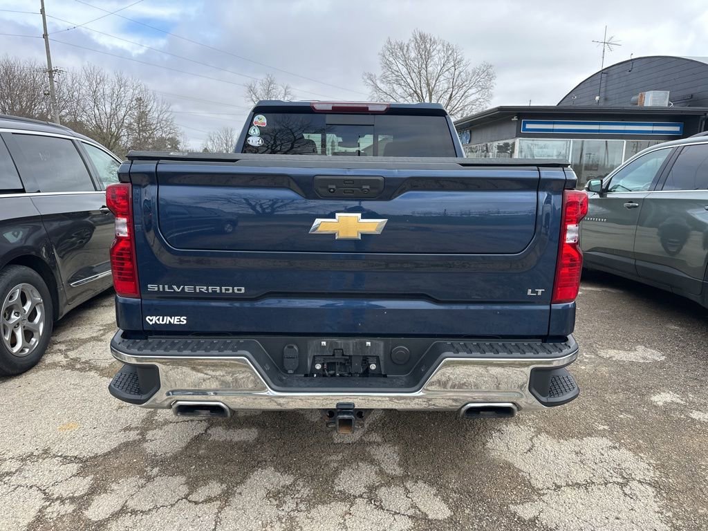 Used 2023 Chevrolet Silverado 1500 LT image 12