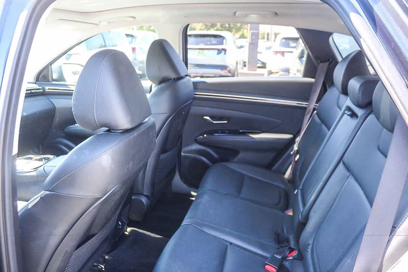 Used 2023 Hyundai Tucson Limited AWD/4WD image 23