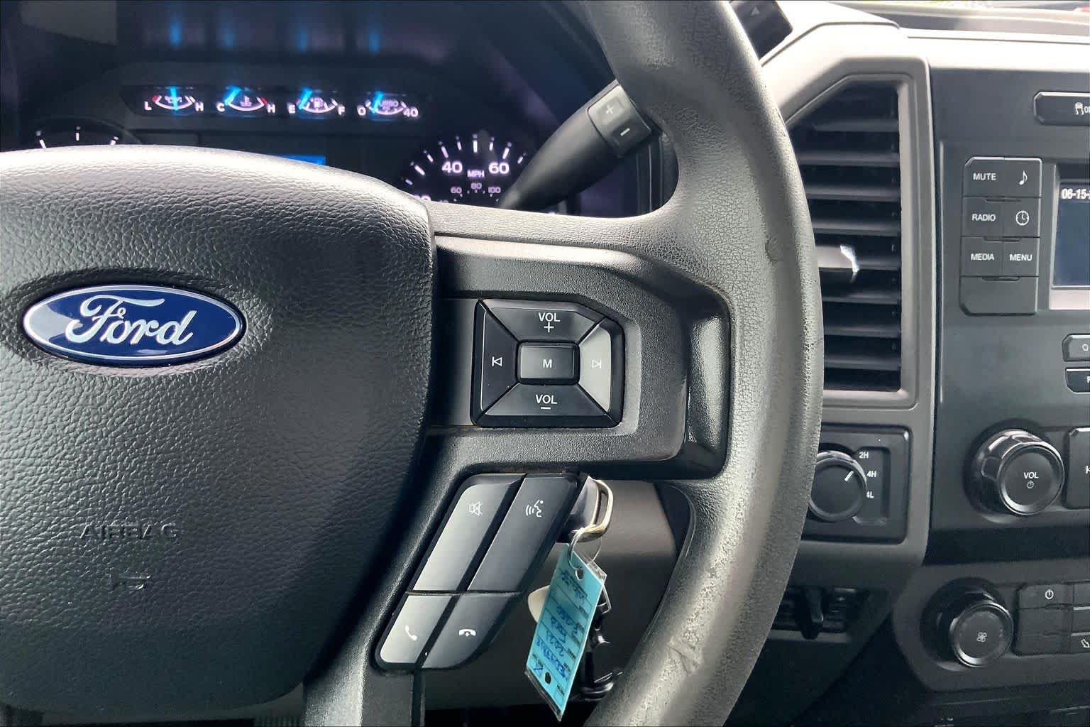 Used 2021 Ford F250 XL w/ Power Equipment Group AWD/4WD image 24