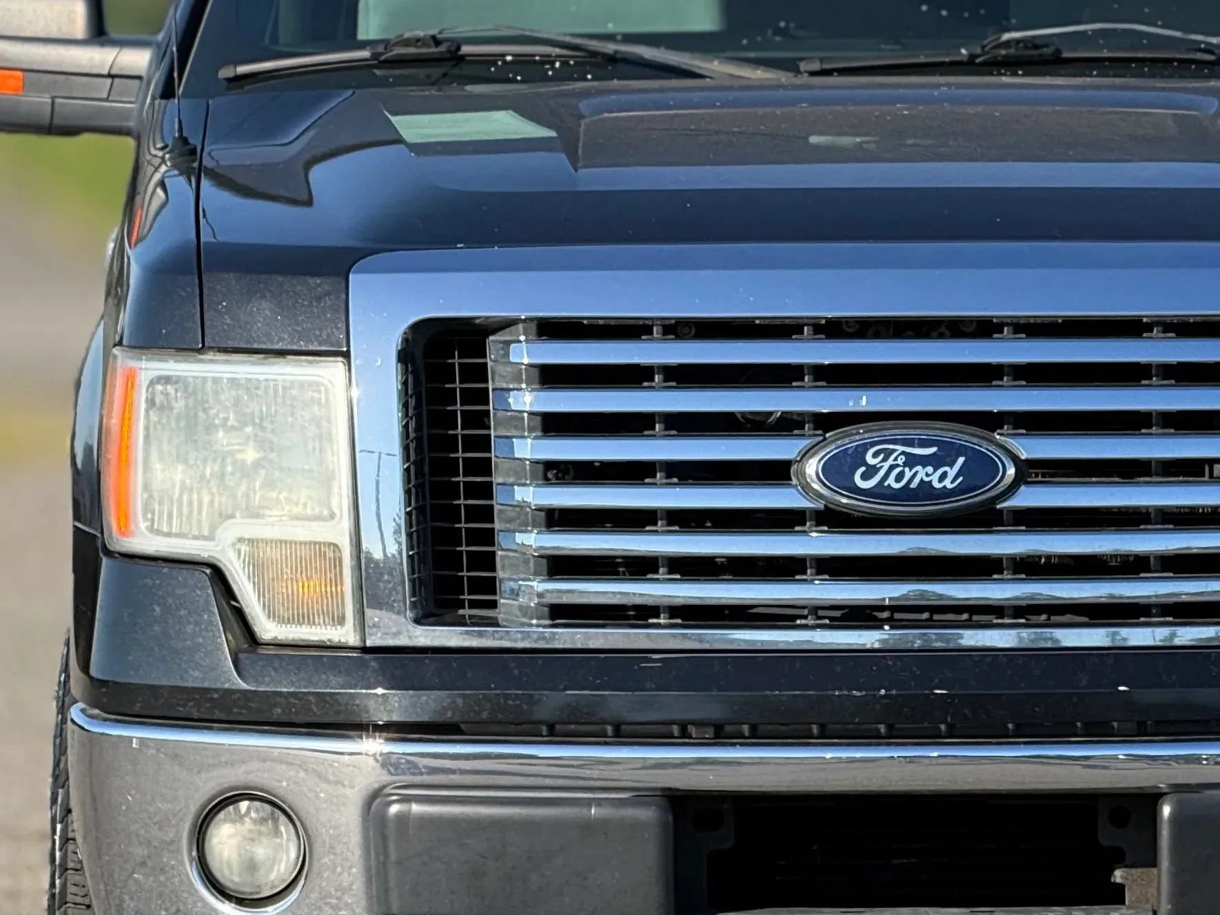 Used 2012 Ford F150 XLT w/ XLT Chrome Pkg AWD/4WD image 11
