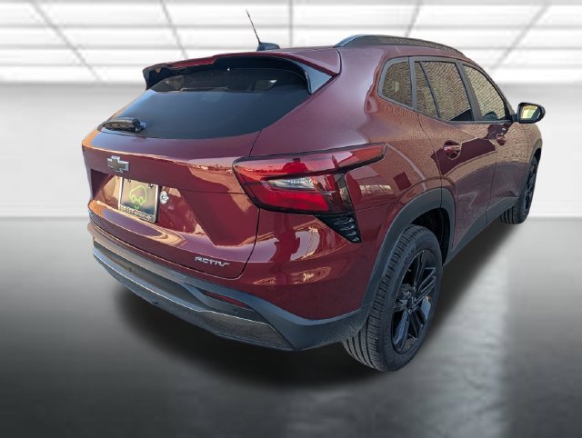 Certified 2024 Chevrolet Trax ACTIV w/ Sunroof Package FWD image 28