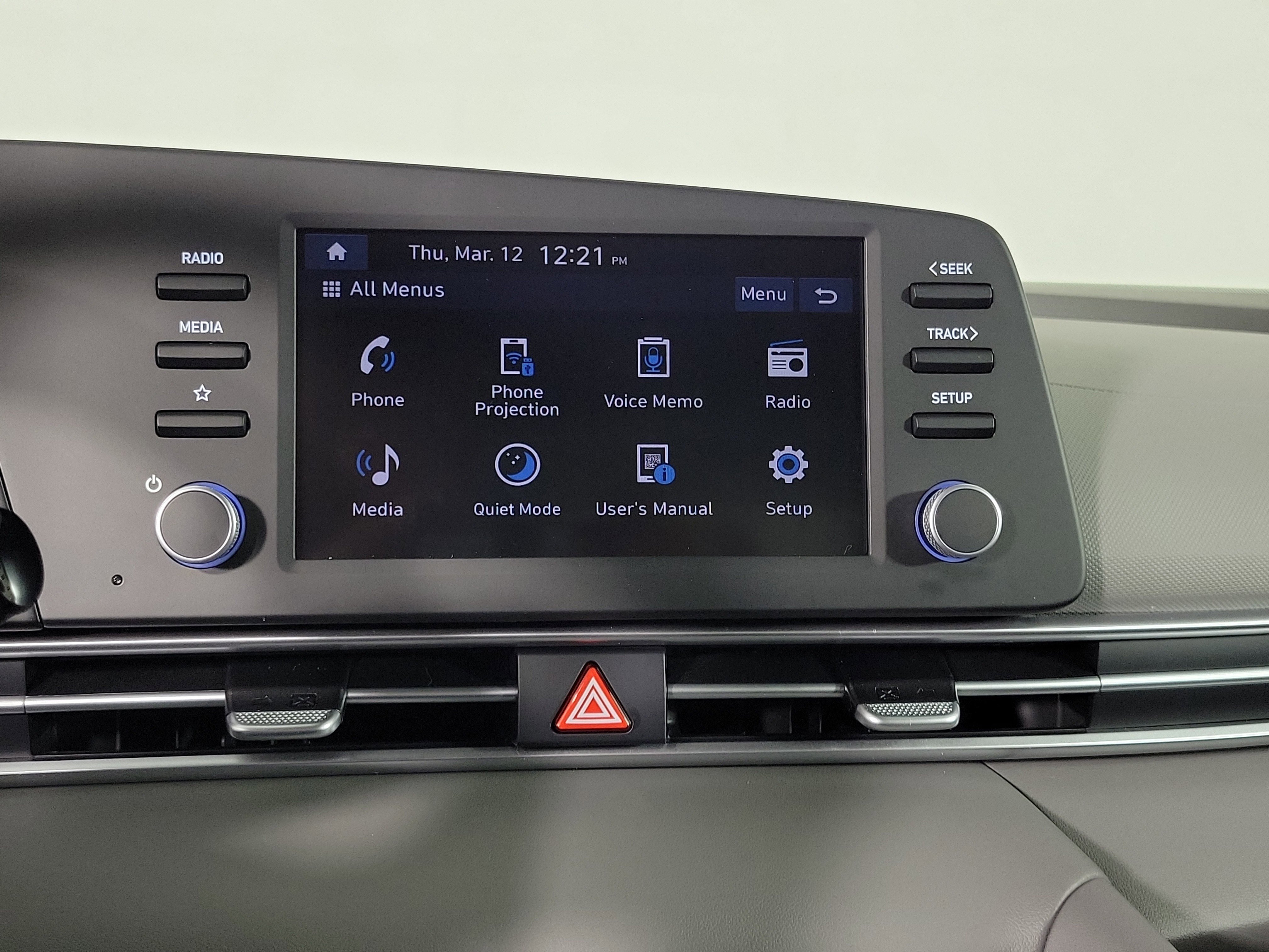 New 2026 Hyundai Elantra SE image 15