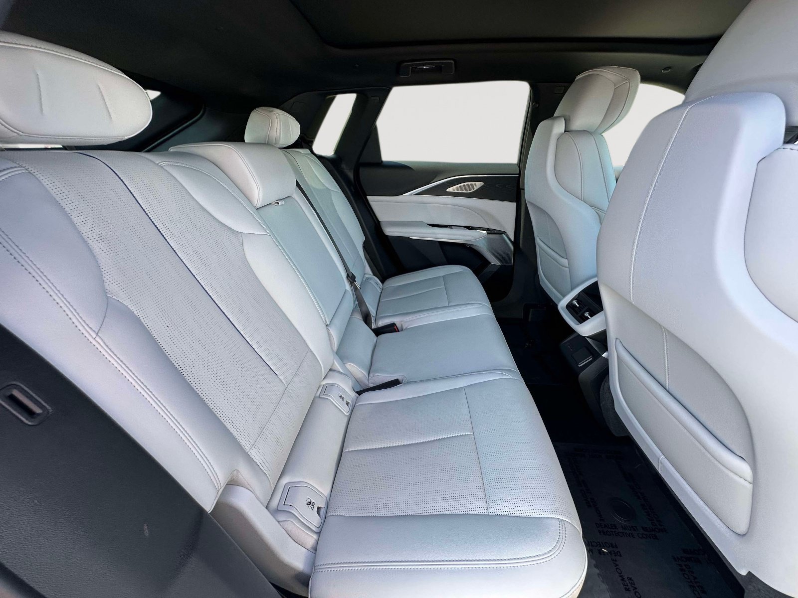 Certified 2024 Cadillac Lyriq Sport w/ LPO, Floor Liner Package AWD/4WD image 29