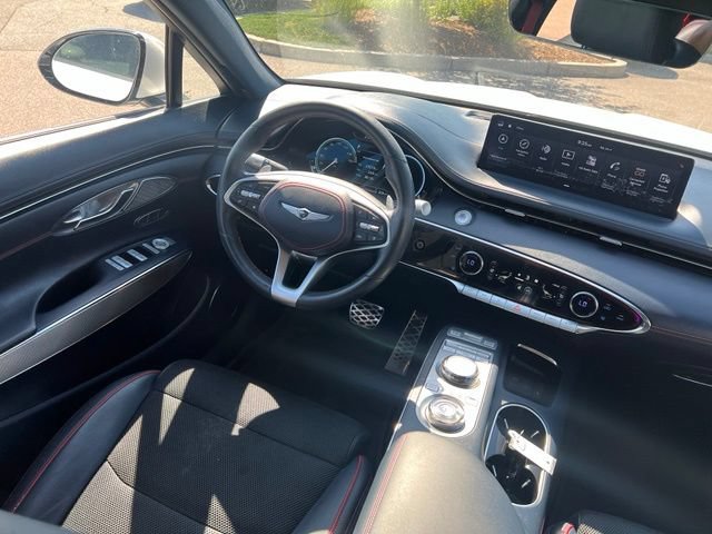 Used 2023 Genesis GV70 2.5T w/ Sport Prestige Package AWD/4WD image 33