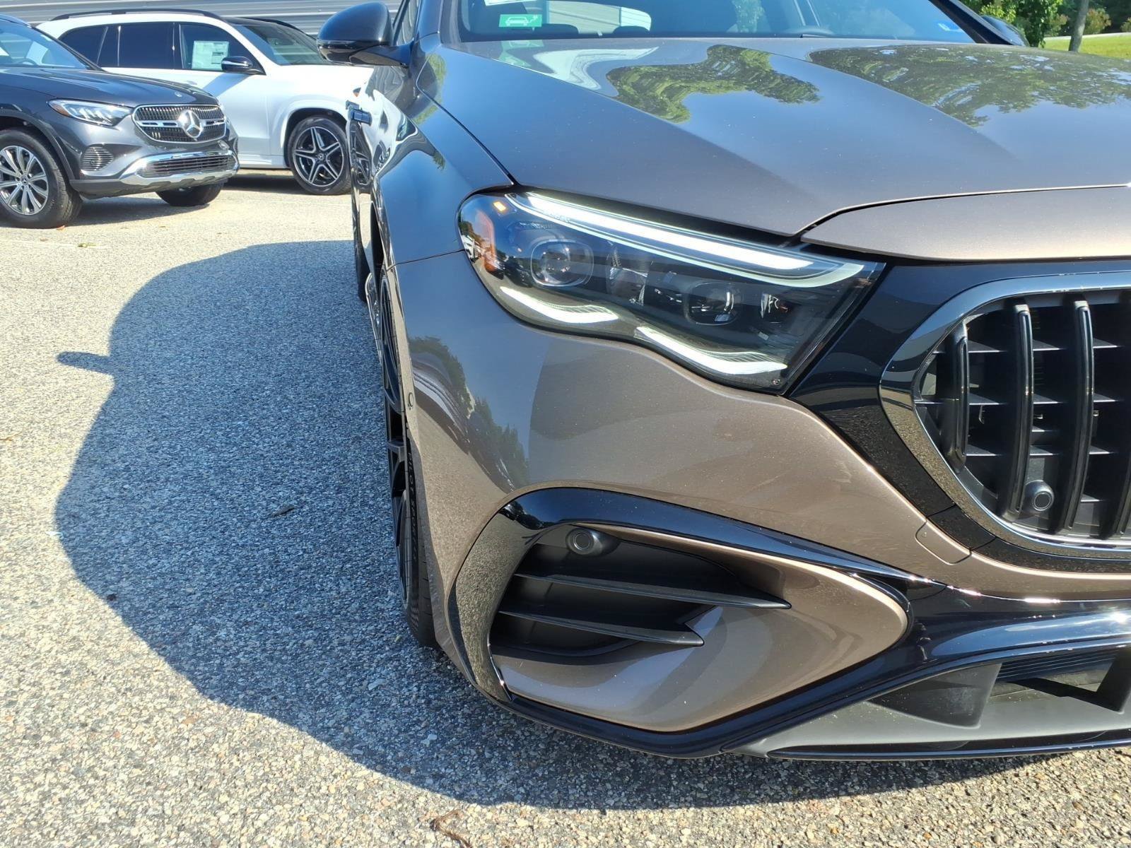 New 2026 Mercedes-Benz E 53 AMG e 4MATIC Sedan image 3