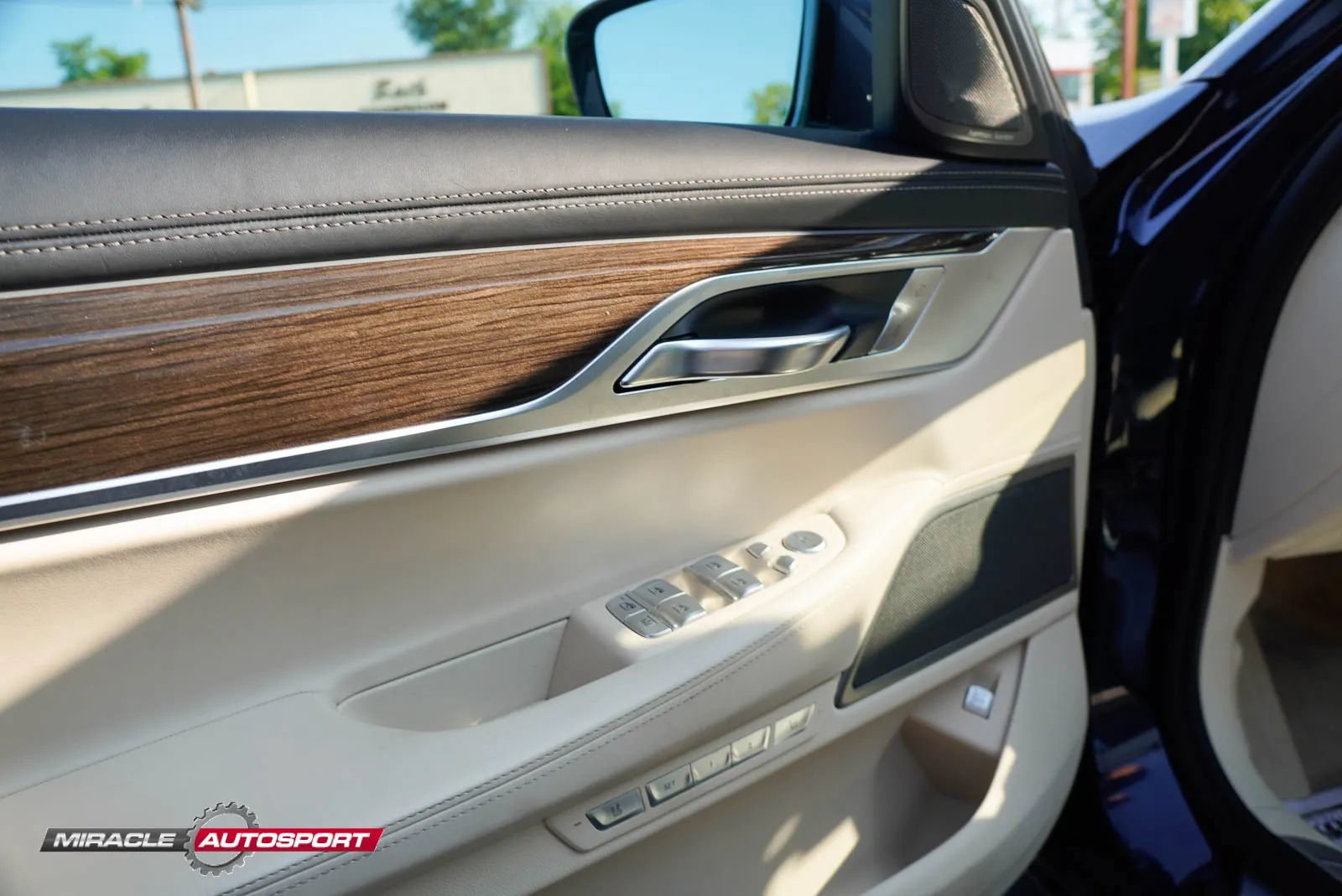 Used 2016 BMW 750i xDrive AWD/4WD image 15