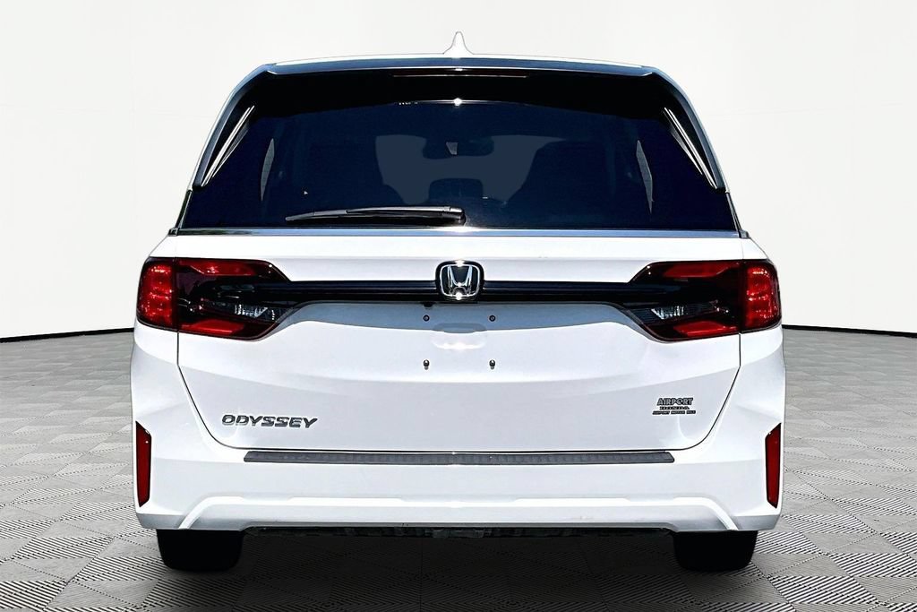 Certified 2026 Honda Odyssey EX-L image 6