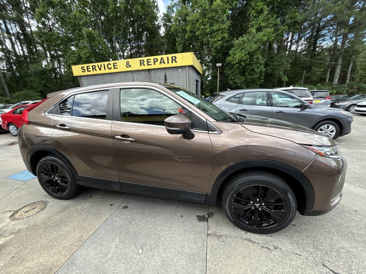 Used 2019 Mitsubishi Eclipse Cross LE AWD/4WD image 4