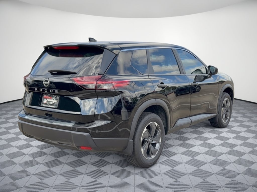 Certified 2026 Nissan Rogue SV FWD image 9