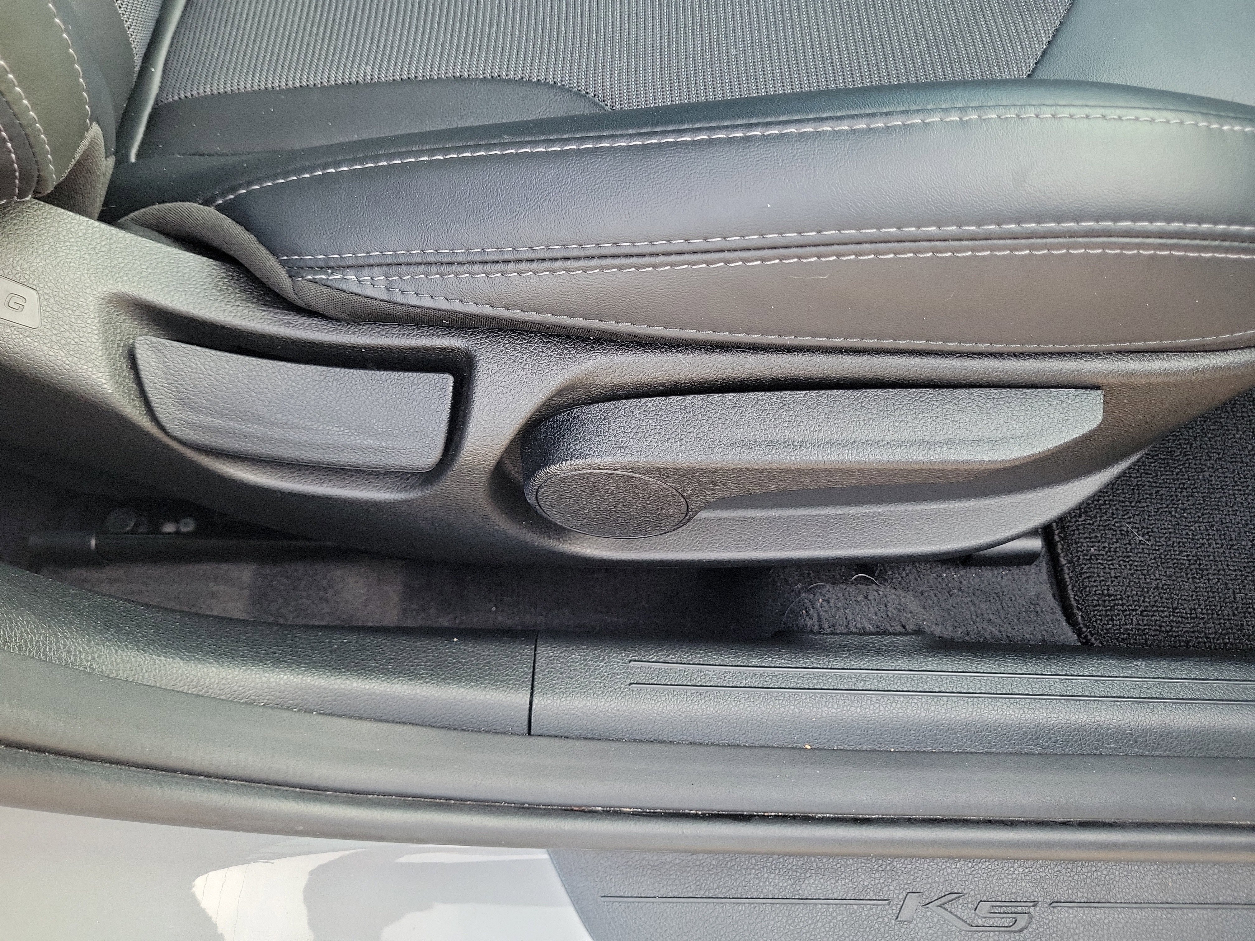 Used 2021 Kia K5 GT-Line w/ GT-Line FWD Premium Package image 9