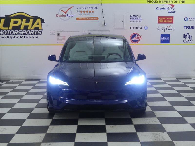 Used 2025 Tesla Model 3 Performance AWD/4WD image 2