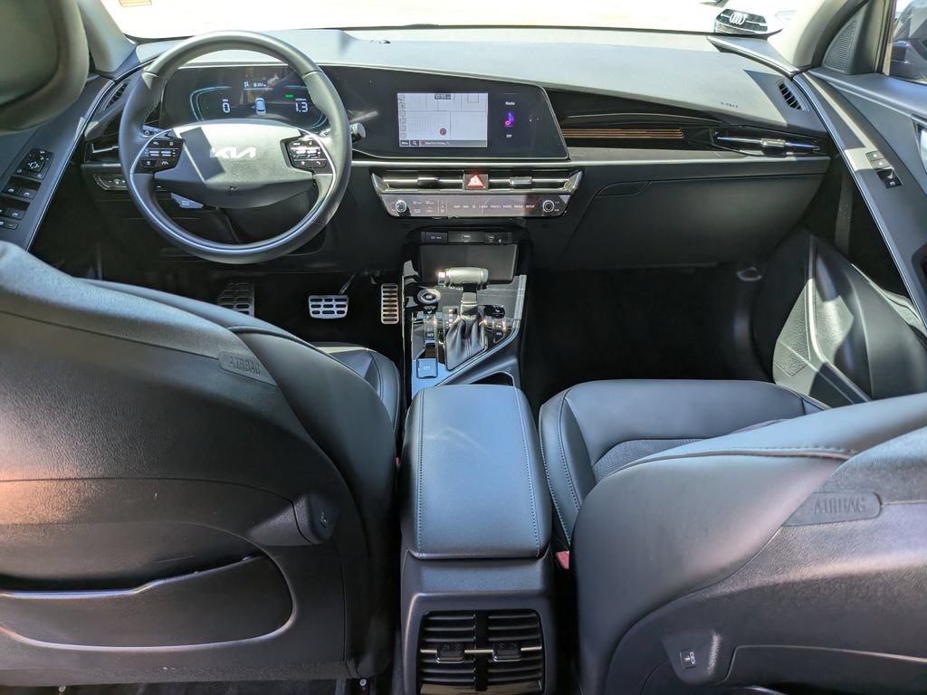 Certified 2025 Kia Niro EX Touring FWD image 14