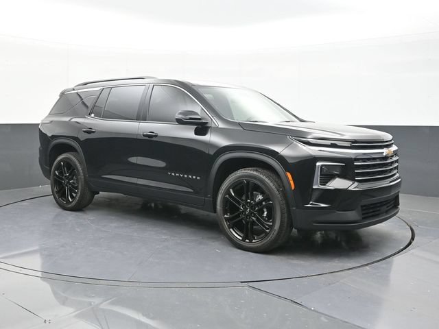 New 2026 Chevrolet Traverse LT w/ LPO, Floor Liner Package FWD image 14