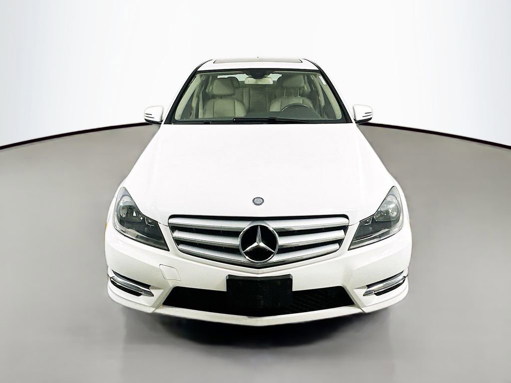 Used 2013 Mercedes-Benz C 300 4MATIC Sedan image 2