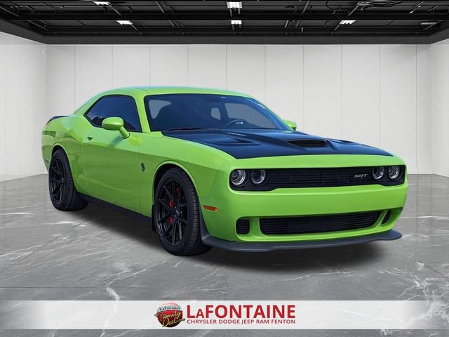 Used 2015 Dodge Challenger SRT Hellcat RWD image 7