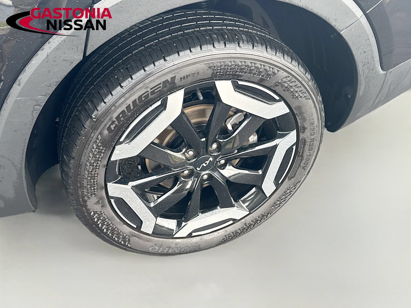 Used 2025 Kia Telluride S FWD image 39