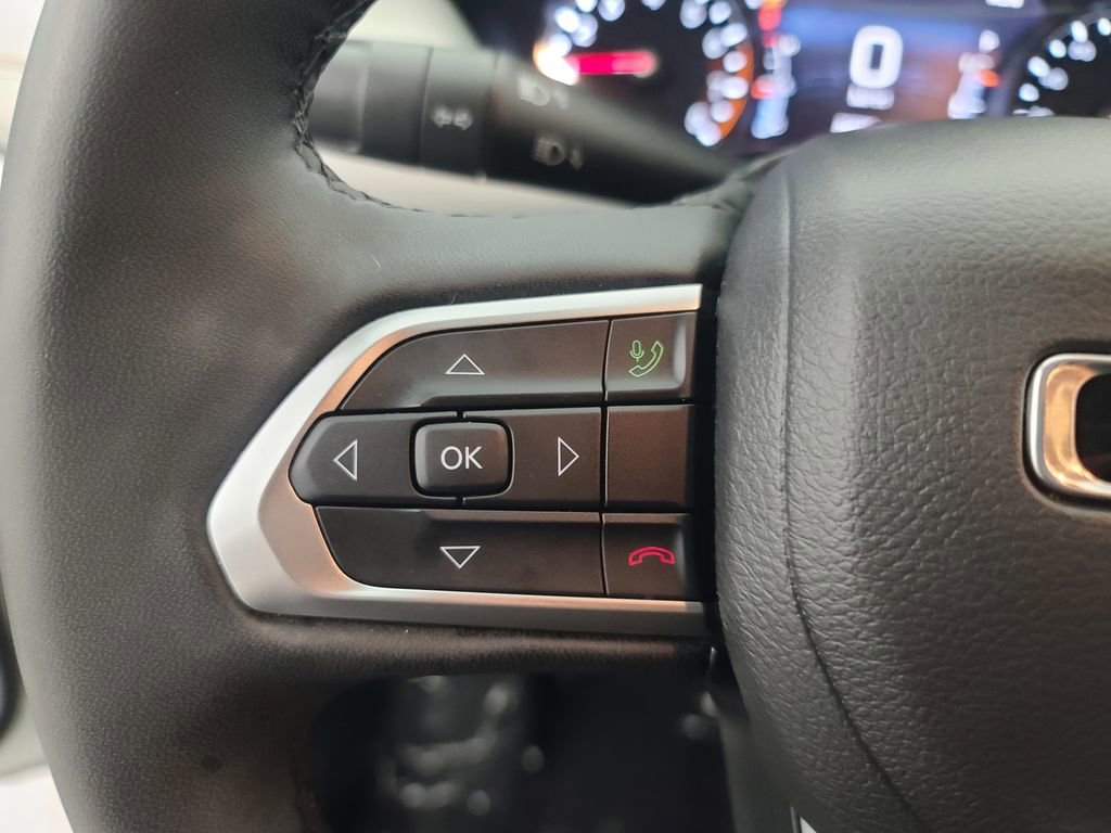 Used 2025 Jeep Compass Limited AWD/4WD image 26