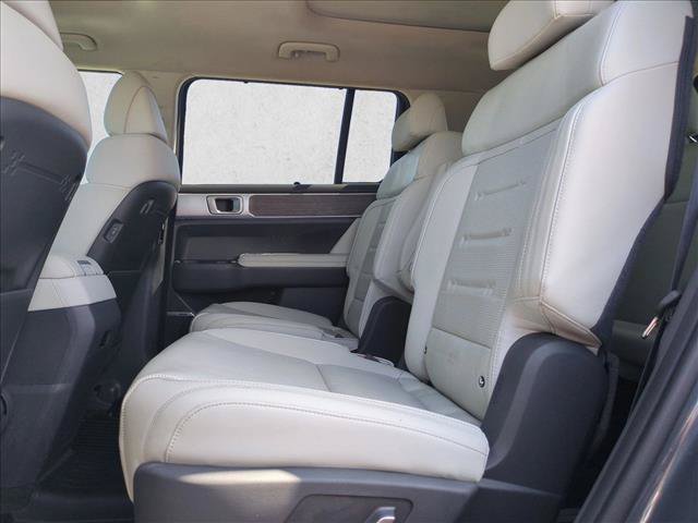Used 2024 Hyundai Santa Fe Calligraphy AWD/4WD image 19