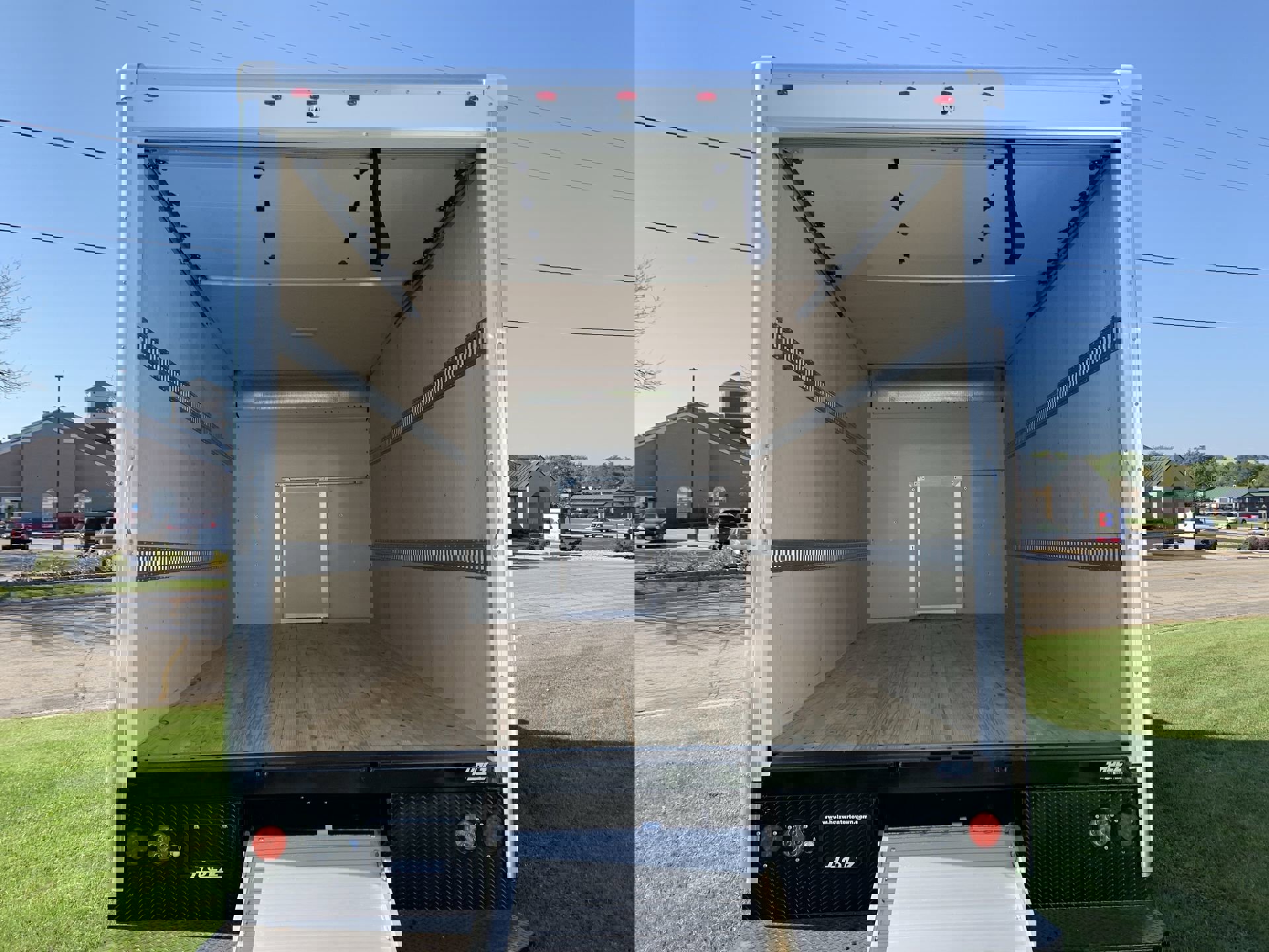 New 2025 GMC Savana 3500 Extended w/ Power Convenience Package image 33