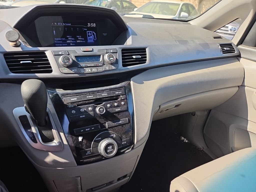 Used 2012 Honda Odyssey EX-L image 14