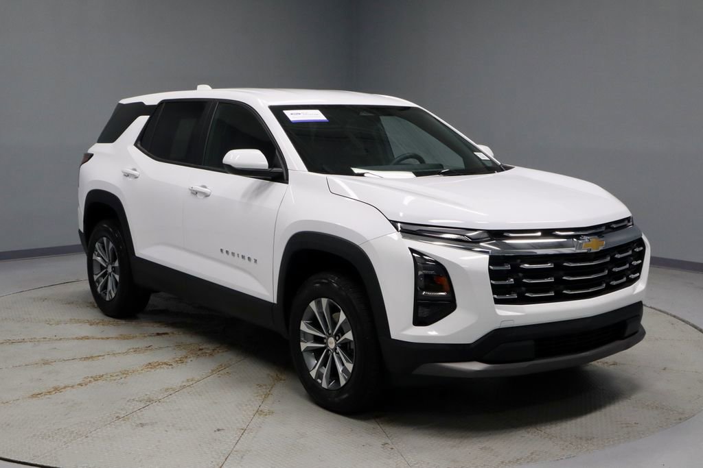 Used 2026 Chevrolet Equinox LT FWD image 1