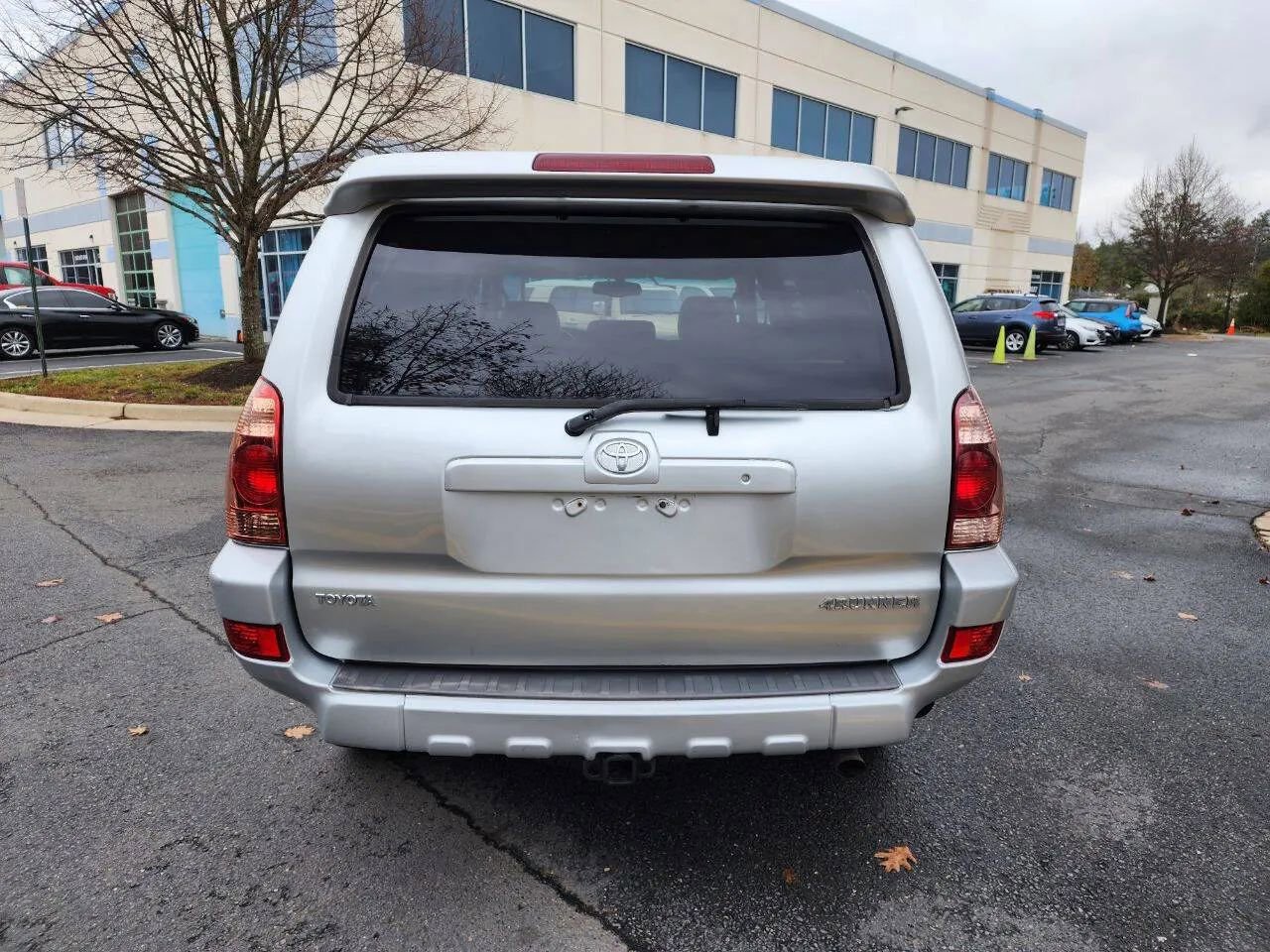Used 2004 Toyota 4Runner Limited image 8