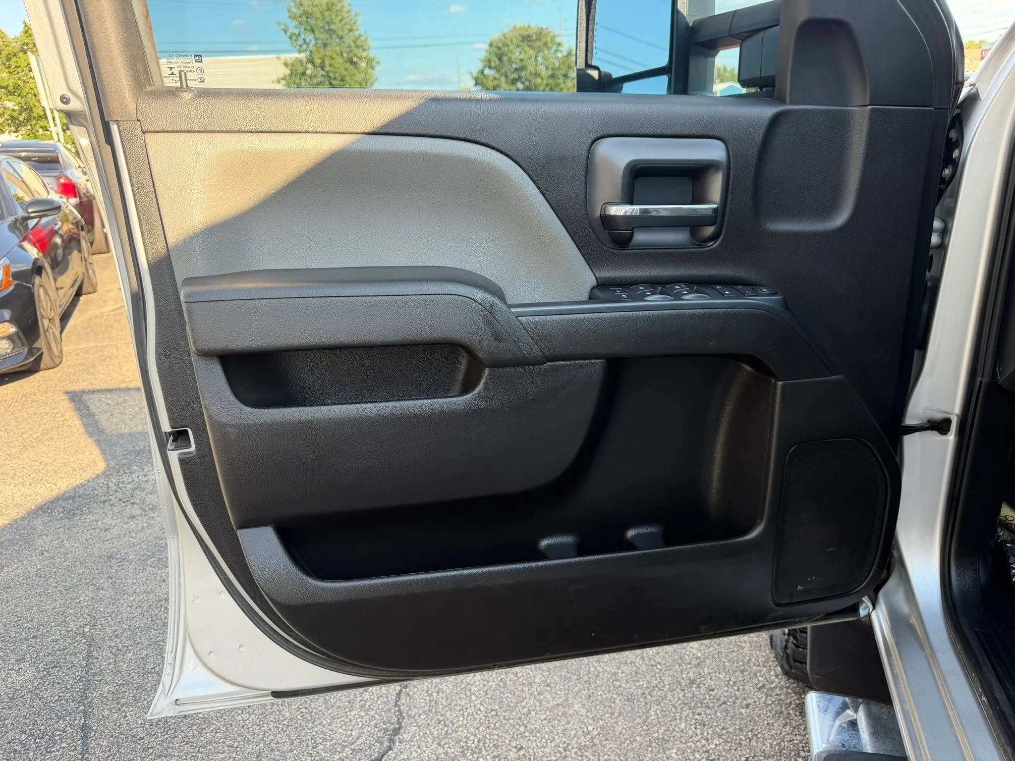 Used 2016 Chevrolet Silverado 2500 W/T w/ WT Convenience Package AWD/4WD image 12