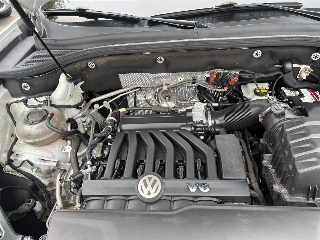 Used 2021 Volkswagen Atlas SEL Premium AWD/4WD image 22