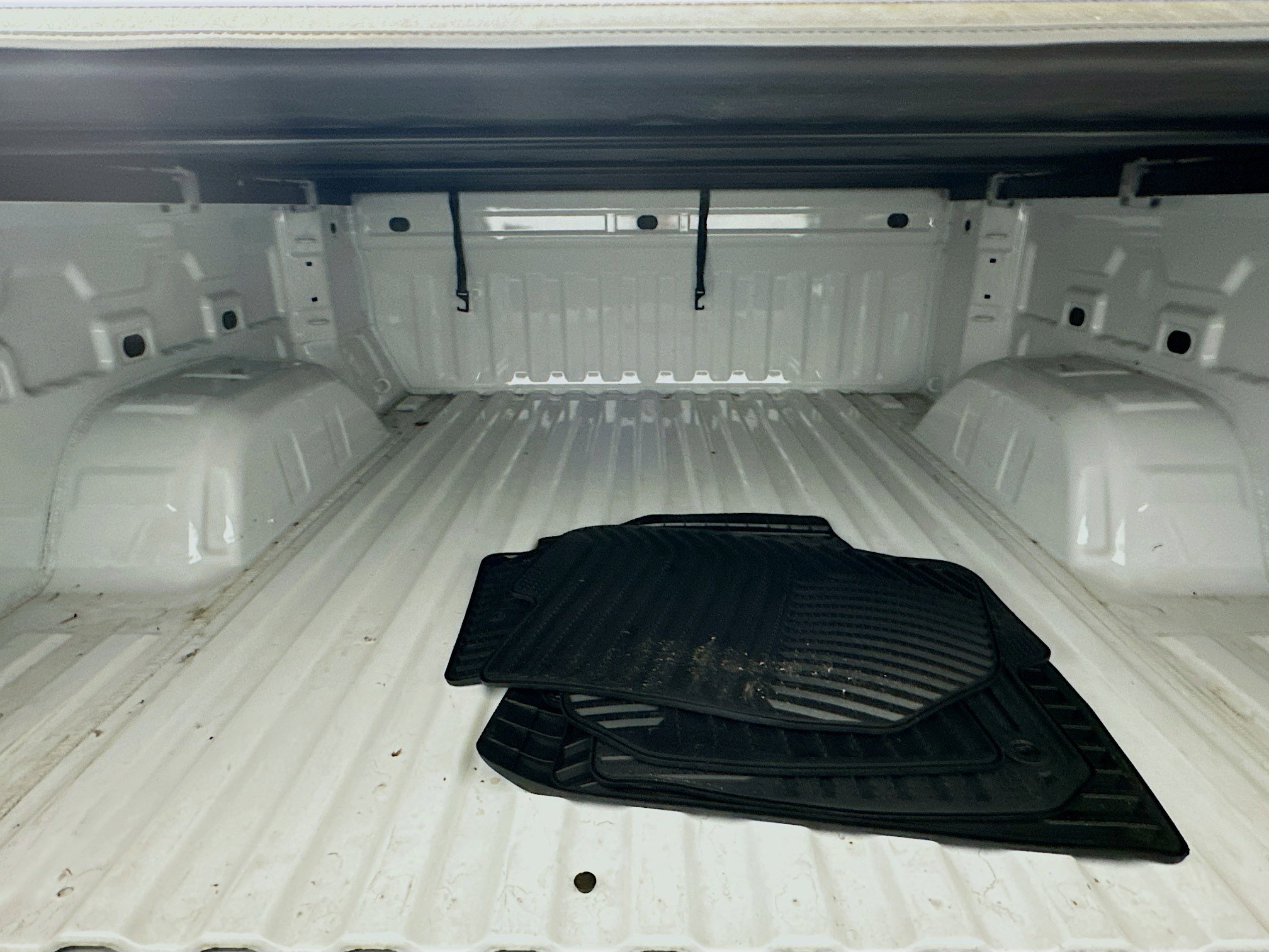 Used 2024 GMC Sierra 1500 Elevation image 30