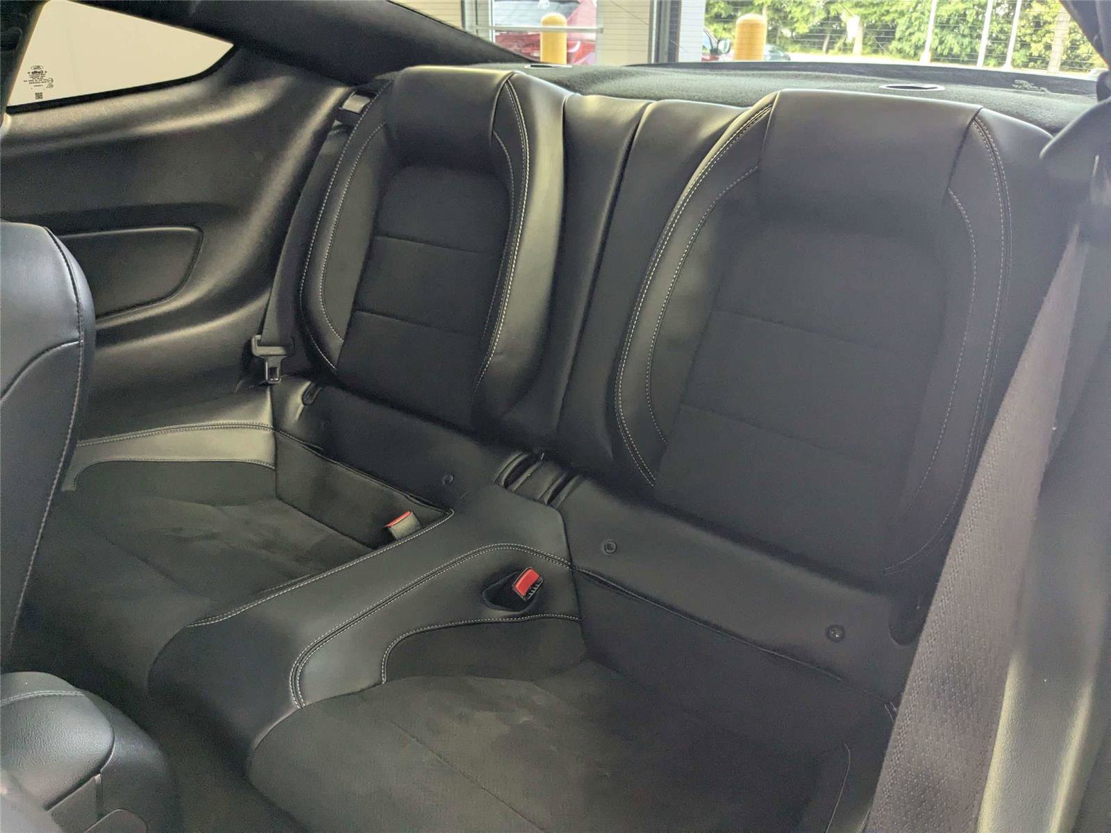 Used 2017 Ford Mustang Shelby GT350 RWD image 14