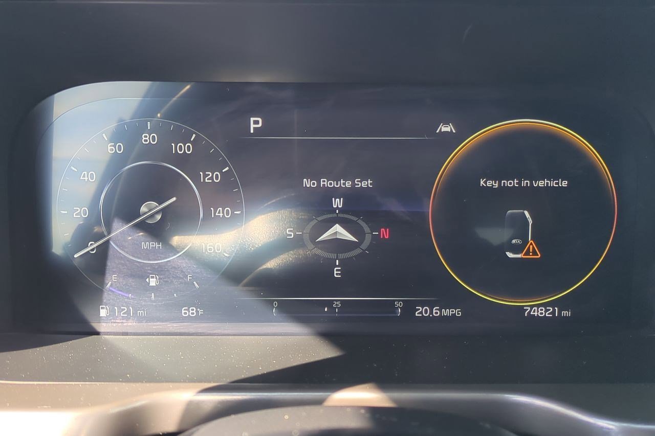 Certified 2021 Kia Sorento SX FWD image 14