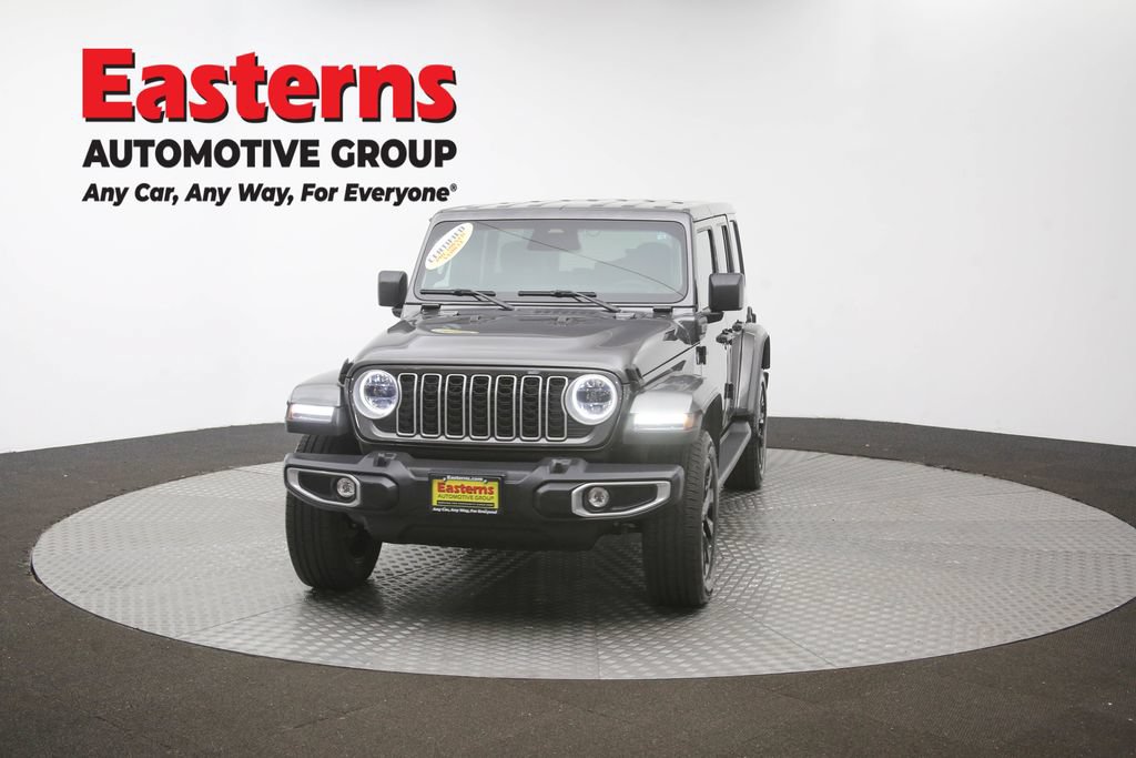Used 2025 Jeep Wrangler Unlimited Sahara AWD/4WD image 49