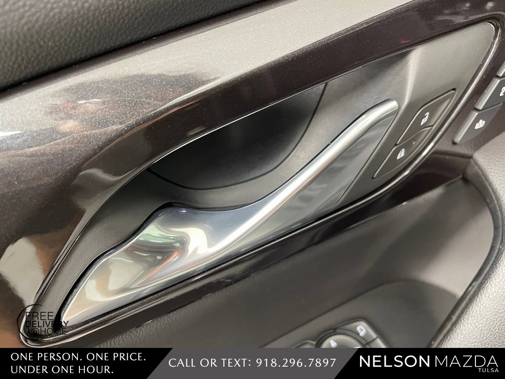 Used 2020 Chevrolet Blazer Premier w/ Driver Confidence II Package image 18