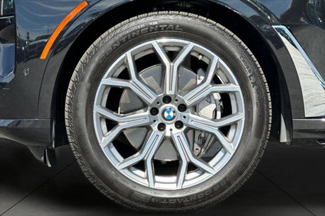 Used 2025 BMW X7 xDrive40i image 27