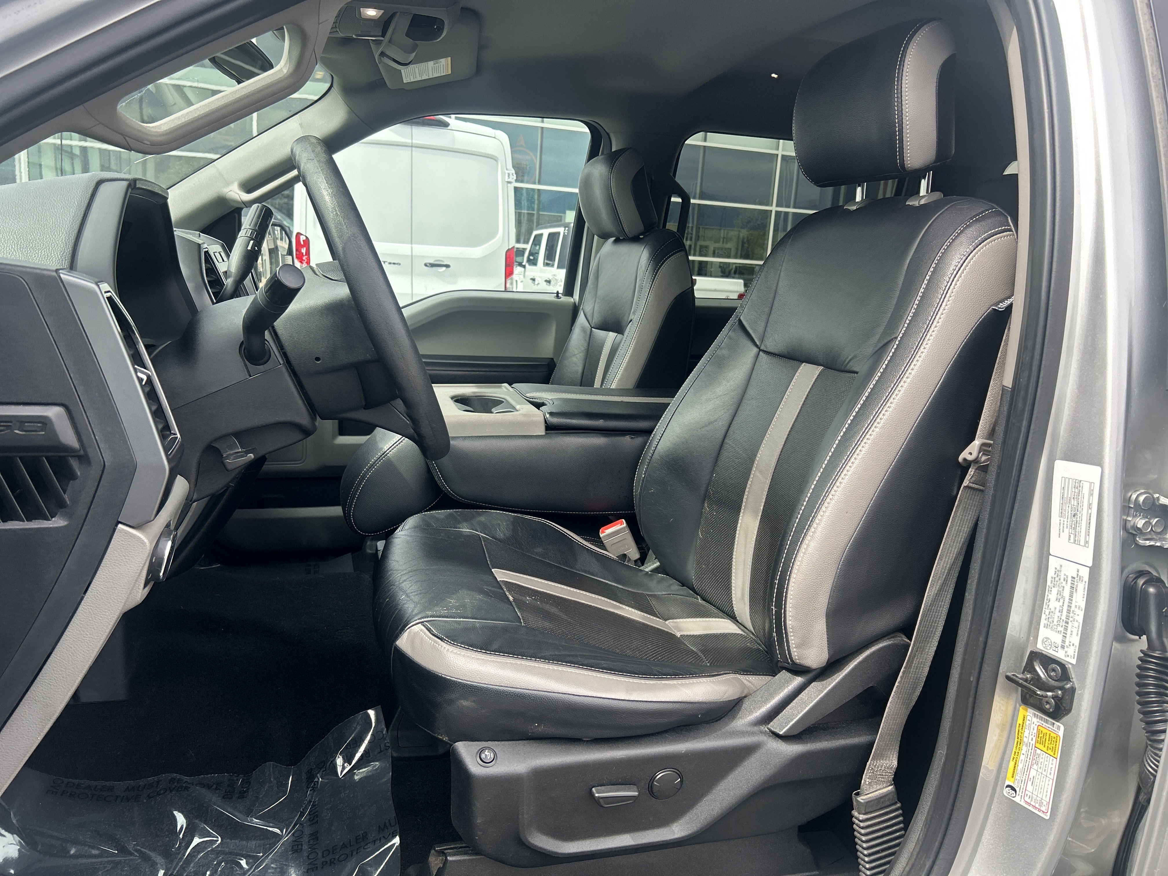 Used 2019 Ford F150 XLT w/ Trailer Tow Package image 12