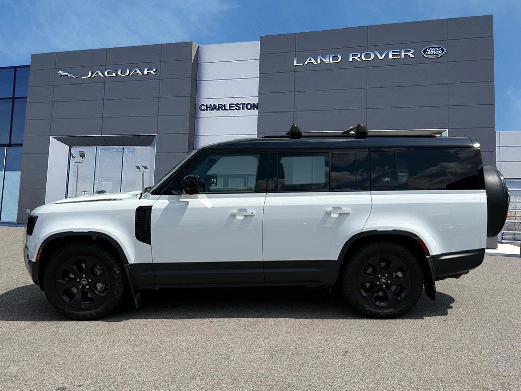 Used 2024 Land Rover Defender 130 S AWD/4WD image 2