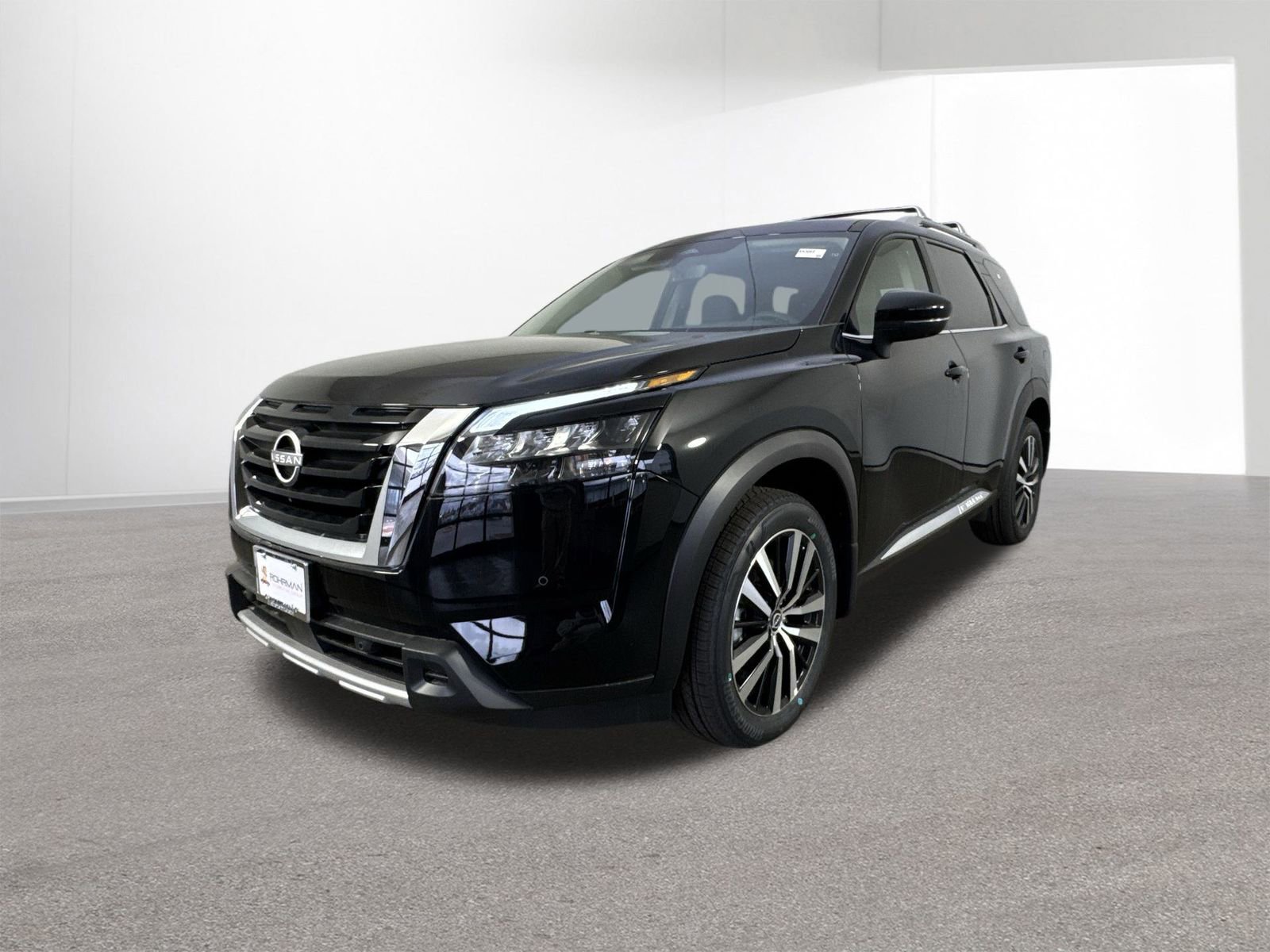 New 2025 Nissan Pathfinder Platinum w/ Cargo Package image 2