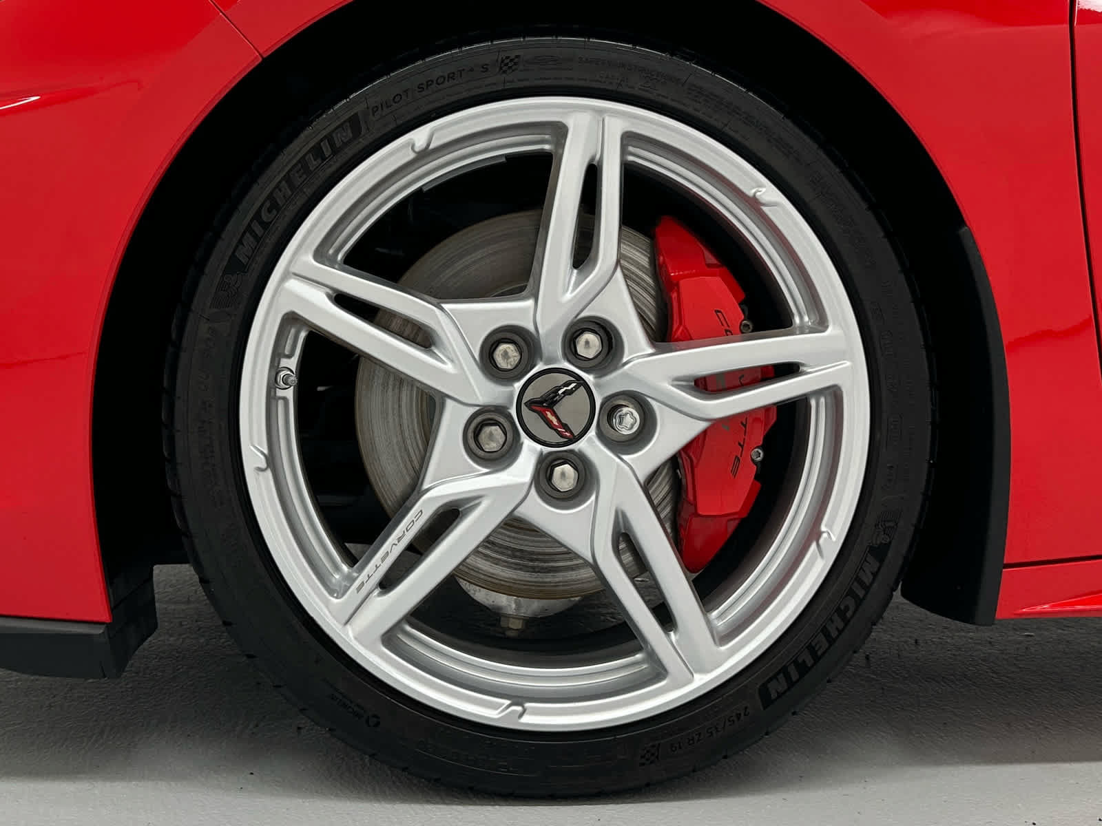 Used 2021 Chevrolet Corvette Stingray Premium Cpe w/ Z51 Performance Package RWD image 9