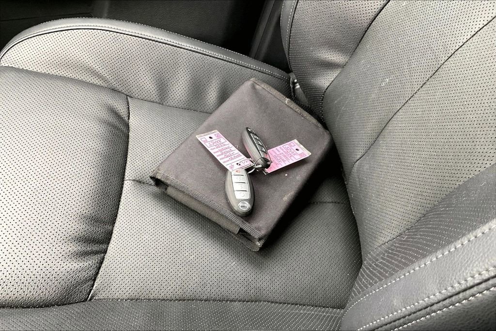 Used 2022 Nissan Rogue Sport SL image 10