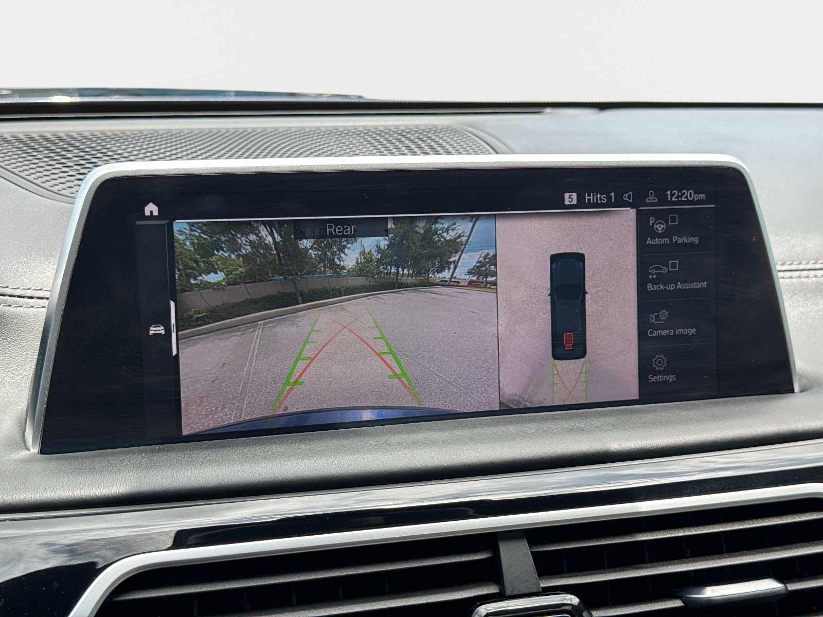 Used 2022 BMW 750i xDrive w/ Executive Package AWD/4WD image 28